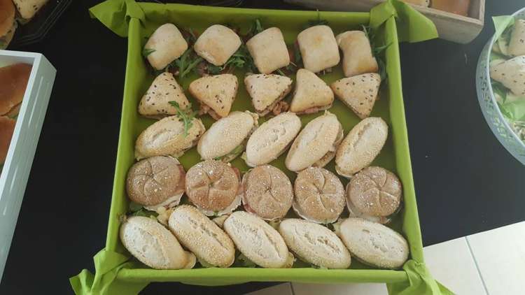 sandwicherie-a-table-braine-l-alleud-3