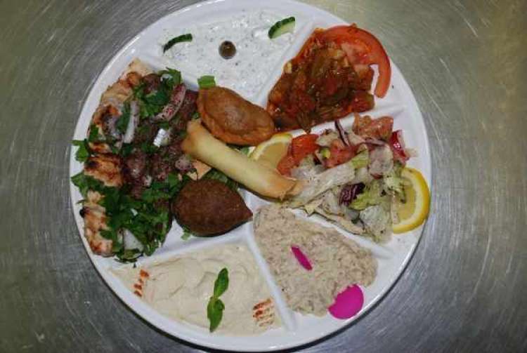 snack-friterie-paradis-du-liban-etterbeek-7