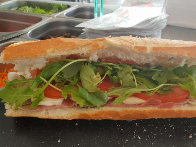 sandwicherie-snackbaan-itterbeek-2