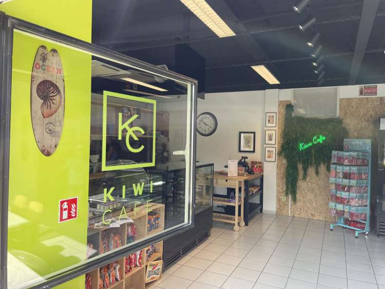 sandwicherie-kiwi-cafe-neder-neder-over-heembeek-bru-3