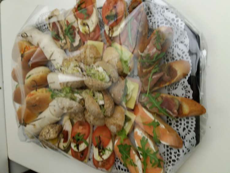 sandwicherie-tapa-faim-nivelles-15