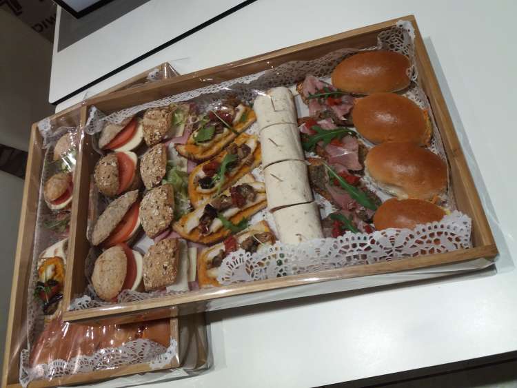 sandwicherie-tapa-faim-nivelles-18